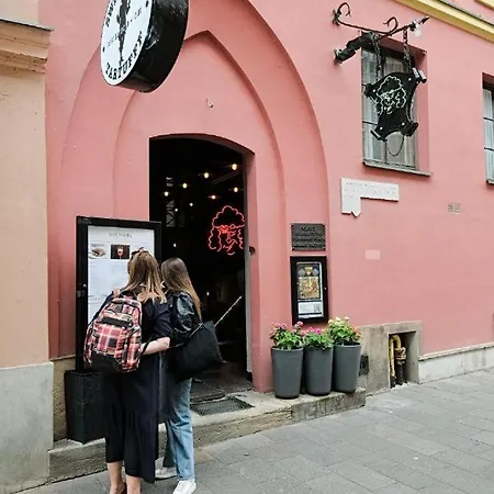 Chic Apartment-old Town-s9